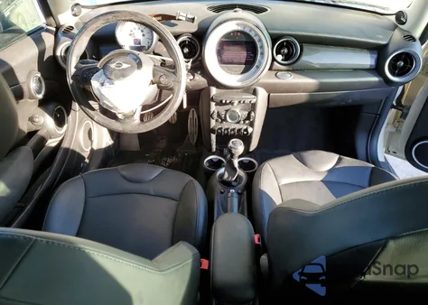 2013 Mini Cooper S z USA, uszkodzony, nr VIN WMWSV3C5XDTY29985